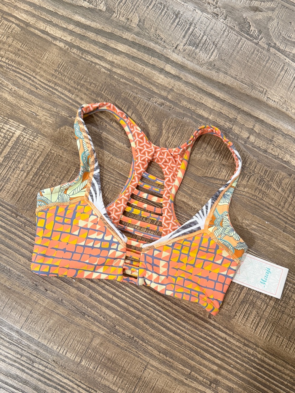 ▪️(TOP) Maaji Targerine Cassanova Reversible Bikini Top- Medium.